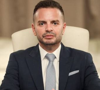 برئاسة وزير الإسكان … إنضمام الدكتور محمد راشد لعضوية المجلس التنفيذي للمجلس المصري للبناء الأخضر والمدن المستدامة IMG 20251025 WA0021