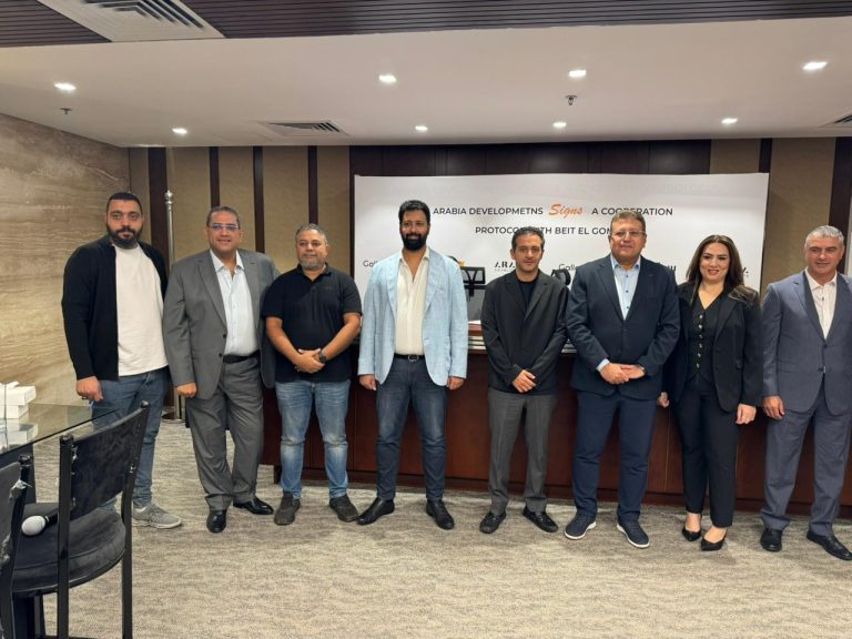 “فان تاون” تعقد اتفاقًا مع “مجموعة بيت الجملة” لتقديم تجربة تسوق متكاملة في مول جاليريا بالقاهرة الجديدة IMG 20251117 WA0014