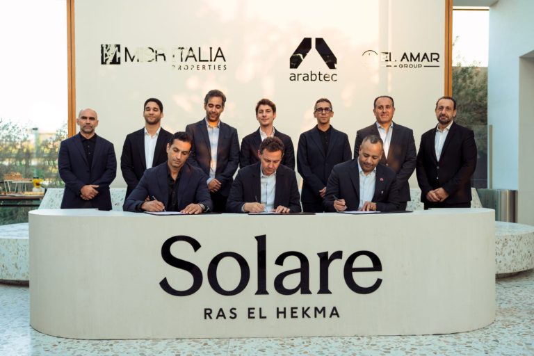 مصر إيطاليا العقارية تتعاون مع “أرابتك Arabtec” و”العمار El Amar” لتعزيز وتيرة الأعمال الإنشائية في “سولاري رأس الحكمة” IMG 20251120 WA0028