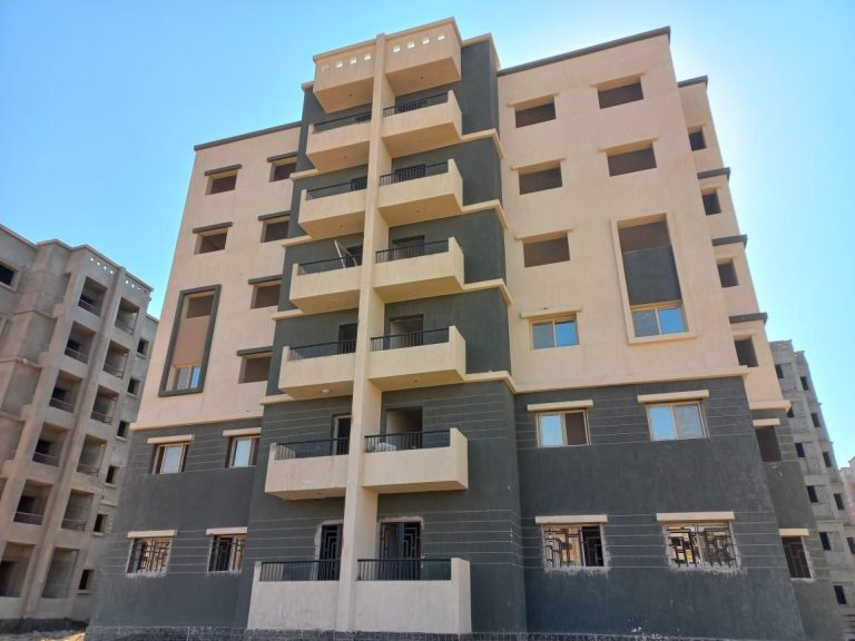 موقف تنفيذ وحدات المبادرة الرئاسية “سكن لكل المصريين” لمحدودي ومتوسطي الدخل IMG 20251130 WA0003
