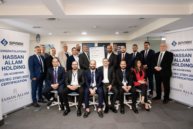 شركة Spark Professional Services تحتفل بنجاح حصول “حسن علام القابضة” على شهادة ISO 27001 لأمن المعلومات IMG 20251206 WA0002