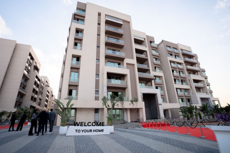 سكاي أبوظبي تبدأ في تسليم المرحلة الأولى بمشروع “Residence 8″، مؤكدةً التزامها بالجداول الزمنية وجودة التنفيذ العالية IMG 20251229 WA0025