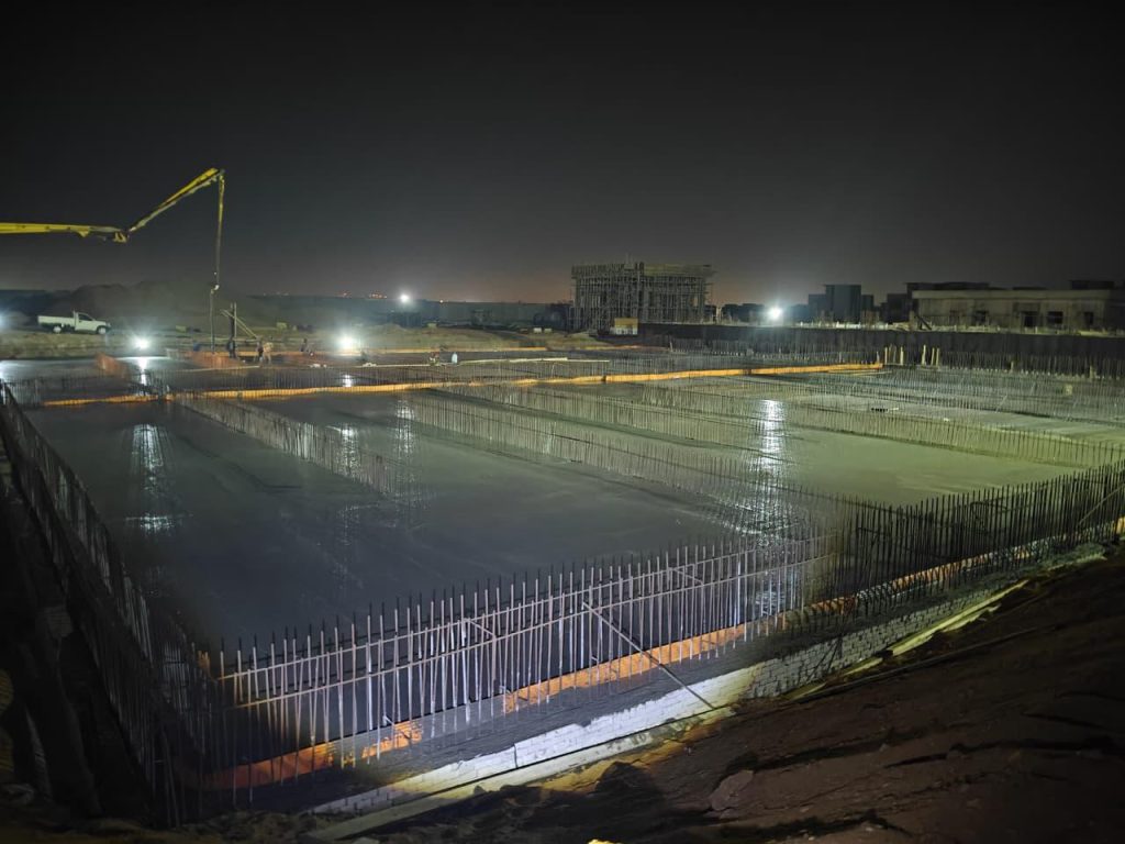 أخر مستجدات مشروعات "ظلال" والبنية الأساسية وأعمال التطوير بمدينة الشيخ زايد 1 IMG 20260308 WA0024